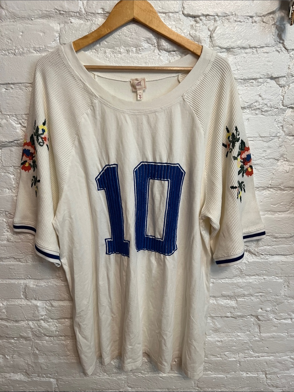 Anthropologie White Knit Tunic with Blue '10' Appliqué and Floral